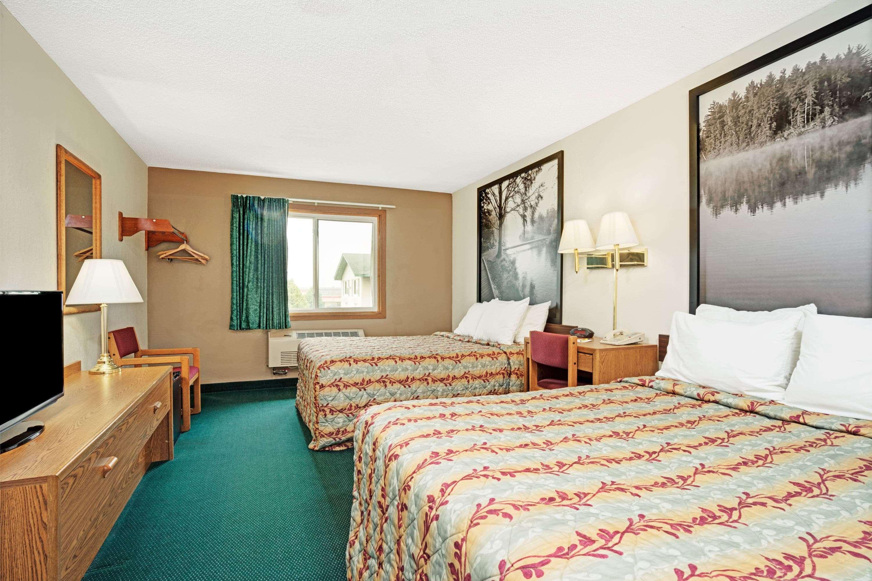 Super 8 By Wyndham Rogers Minnesota Экстерьер фото